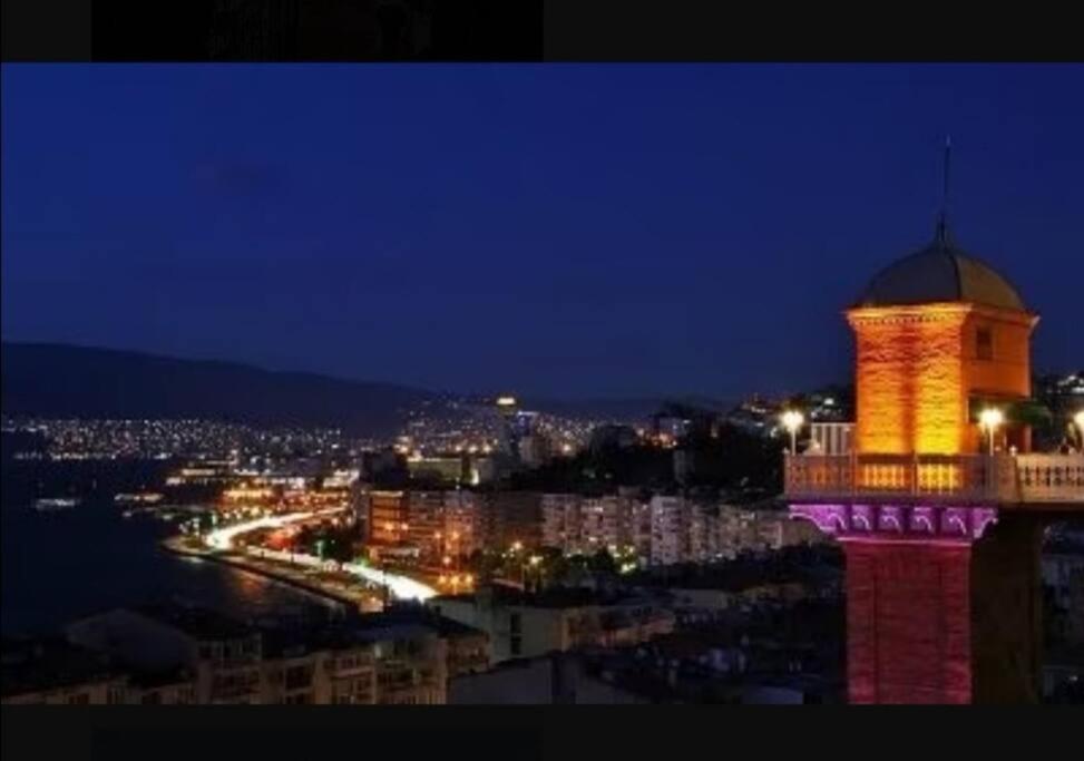 Apartmán 3+1 , Historical Elevator, Warm House Next To Sea İzmir Exteriér fotografie