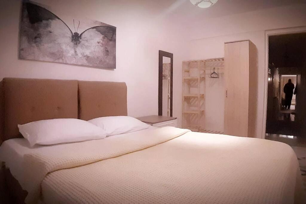 Apartmán 3+1 , Historical Elevator, Warm House Next To Sea İzmir Exteriér fotografie